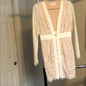 Plunging neckline lace dress